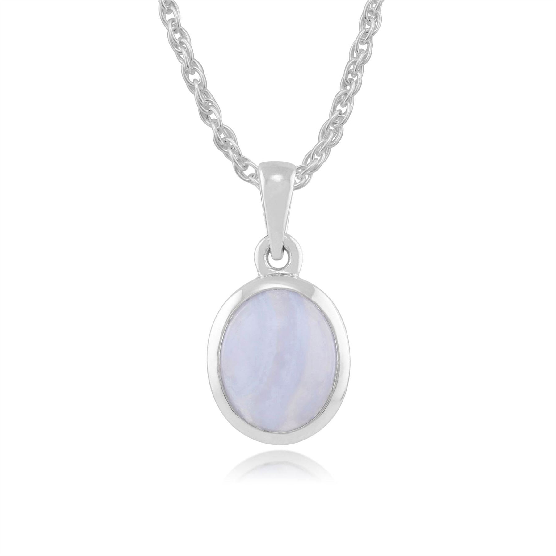 Ciondolo ovale classico in argento 925 con castone in agata blu