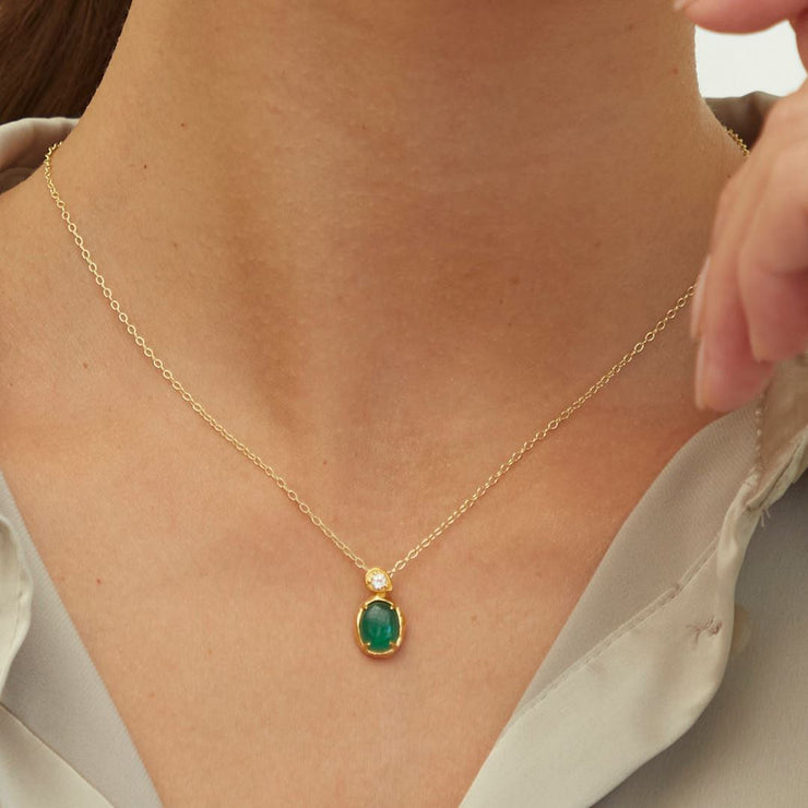 Ciondolo irregolare in argento sterling dorato con calcedonio verde sfumato ovale e topazio