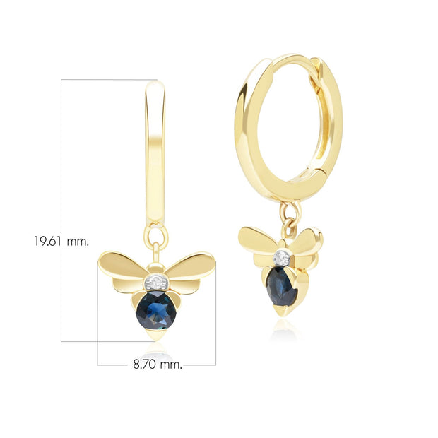 Orecchini a cerchio con ape in stile nido d'ape in oro giallo da 9 ct con zaffiro blu e diamante