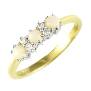 Anello con tre pietre in oro giallo da 9 ct, opale naturale da 0,24 ct e diamante da 6 pt