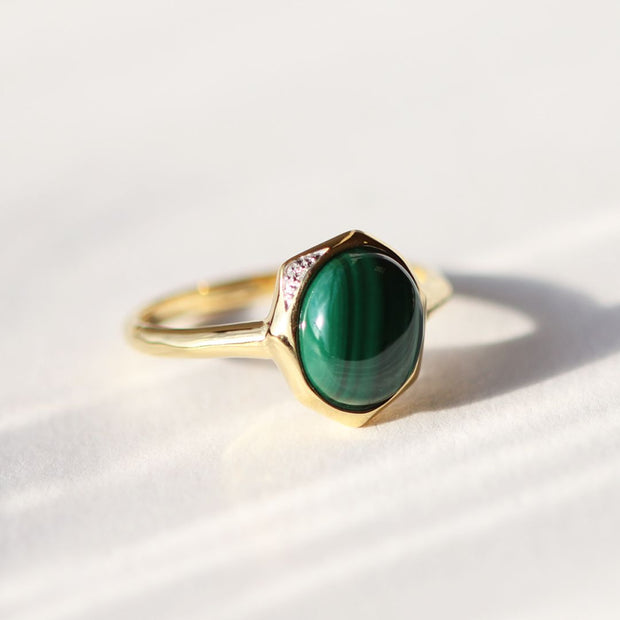 Anello con gemma B irregolare Argento 925 placcato oro Malachite e diamante