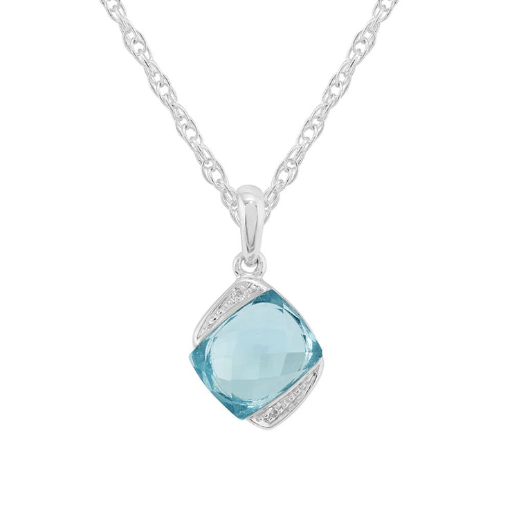 Ciondolo con topazio azzurro naturale a taglio cuscino da 2,30 ct in argento sterling e catena con diamanti