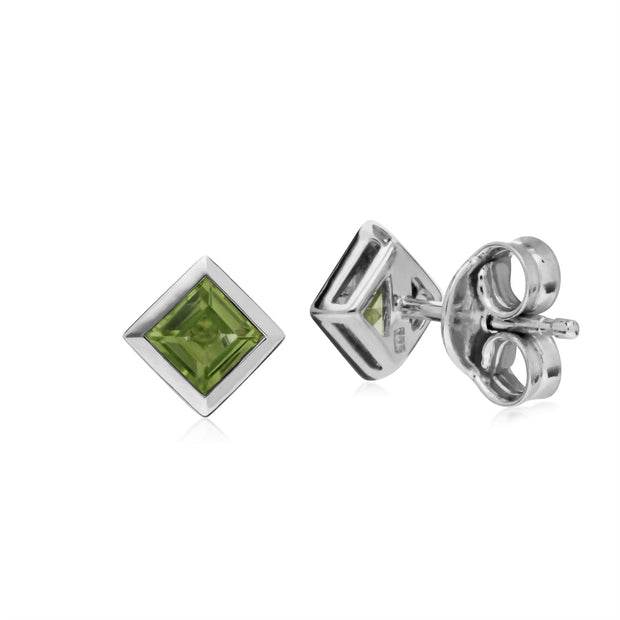 Orecchini con peridoto quadrati classici con castone in argento 925 