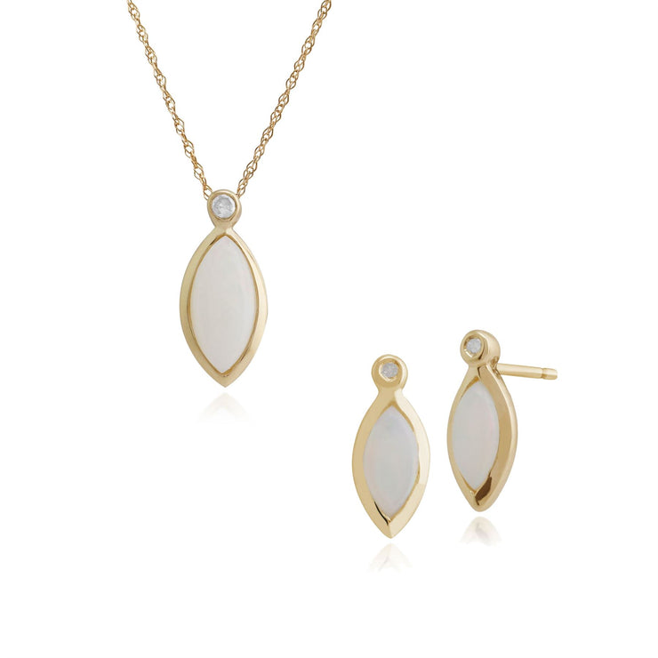 Classico pendente marquise cabochon in oro giallo 375 con opale e orecchini a bottone